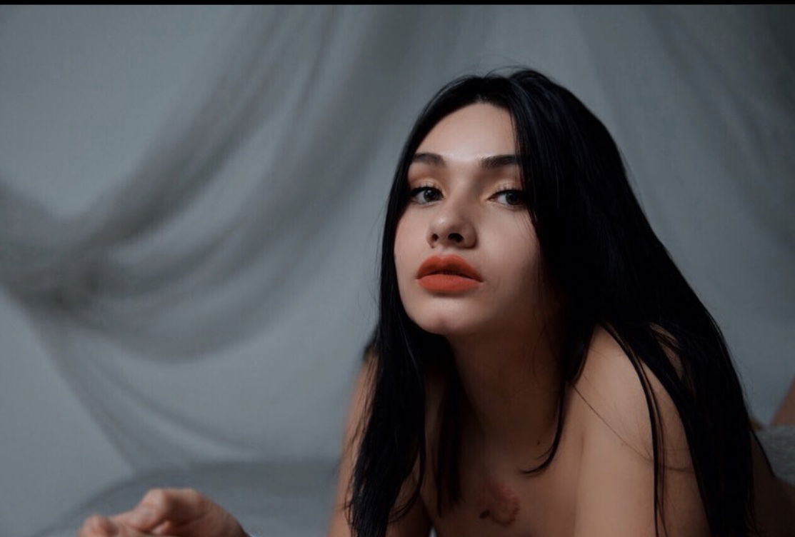 vikadela banner
