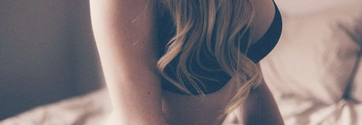 Hey, I'm Violet profile banner