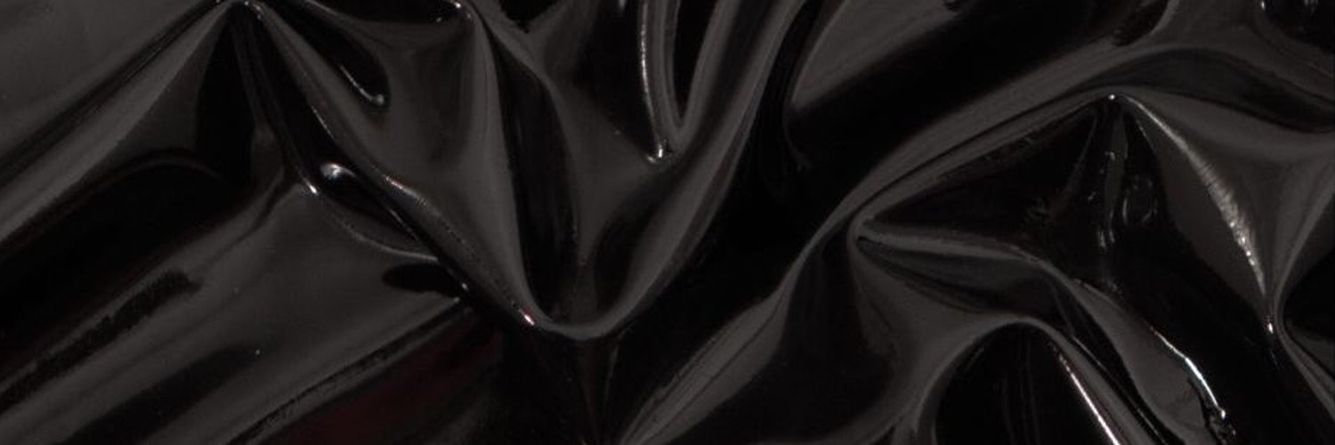 wh0rexchata profile banner