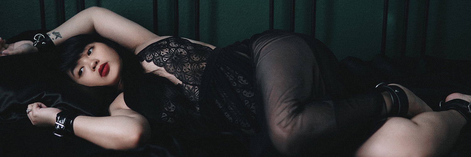 Wren & Crowe profile banner