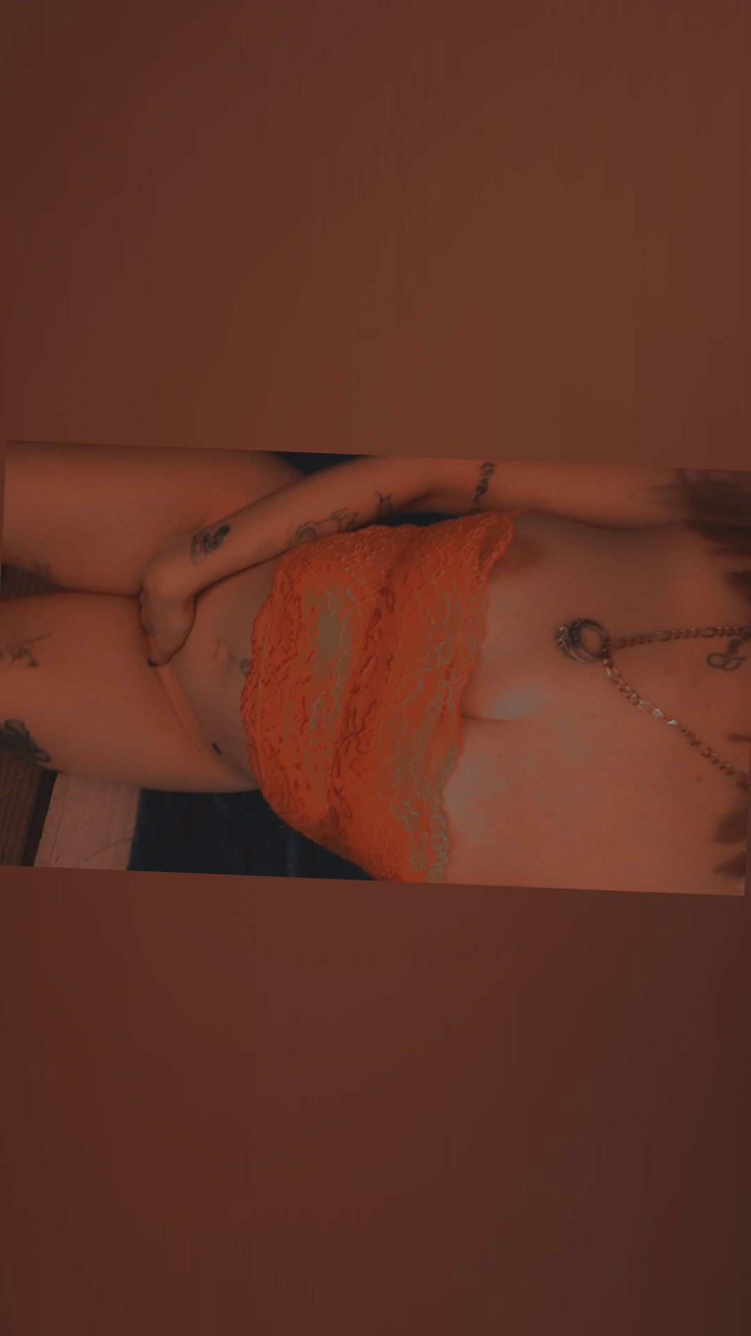 Molly rocks profile banner