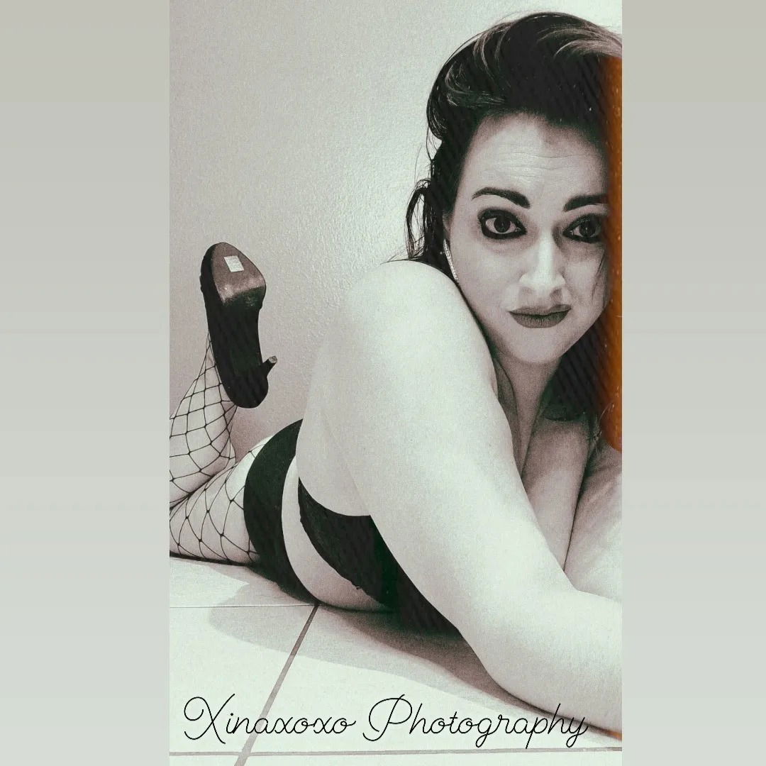 Xinaxoxoxo profile banner