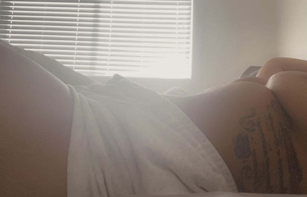 Lauren profile banner
