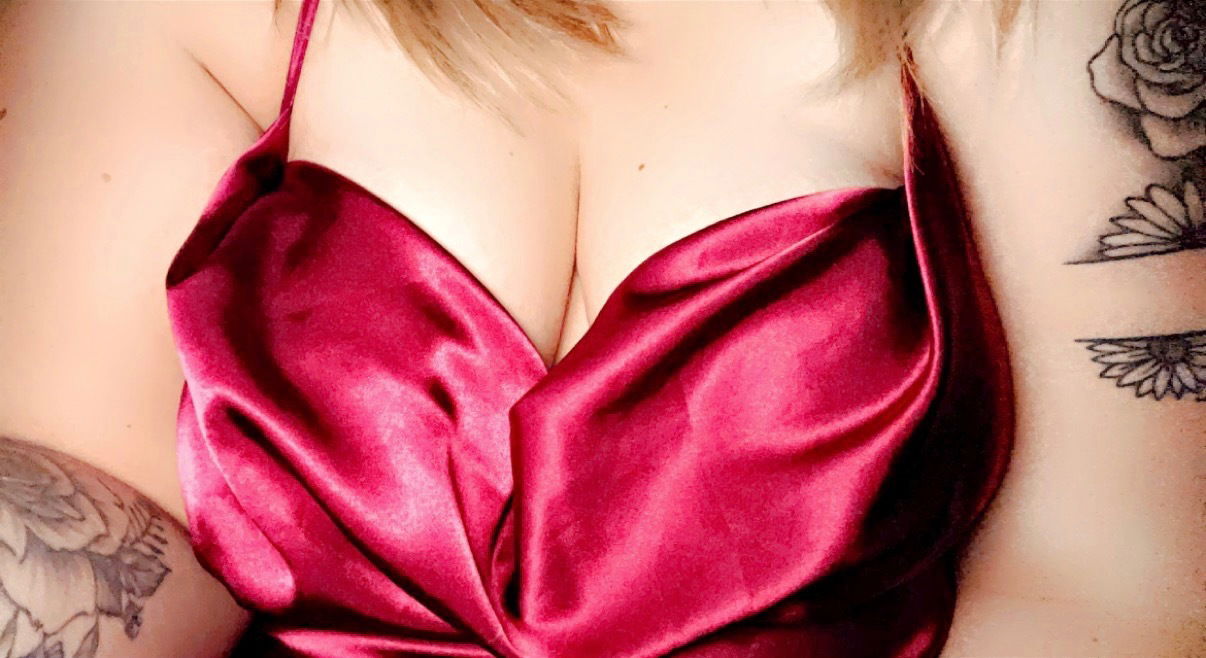 Caitlin profile banner
