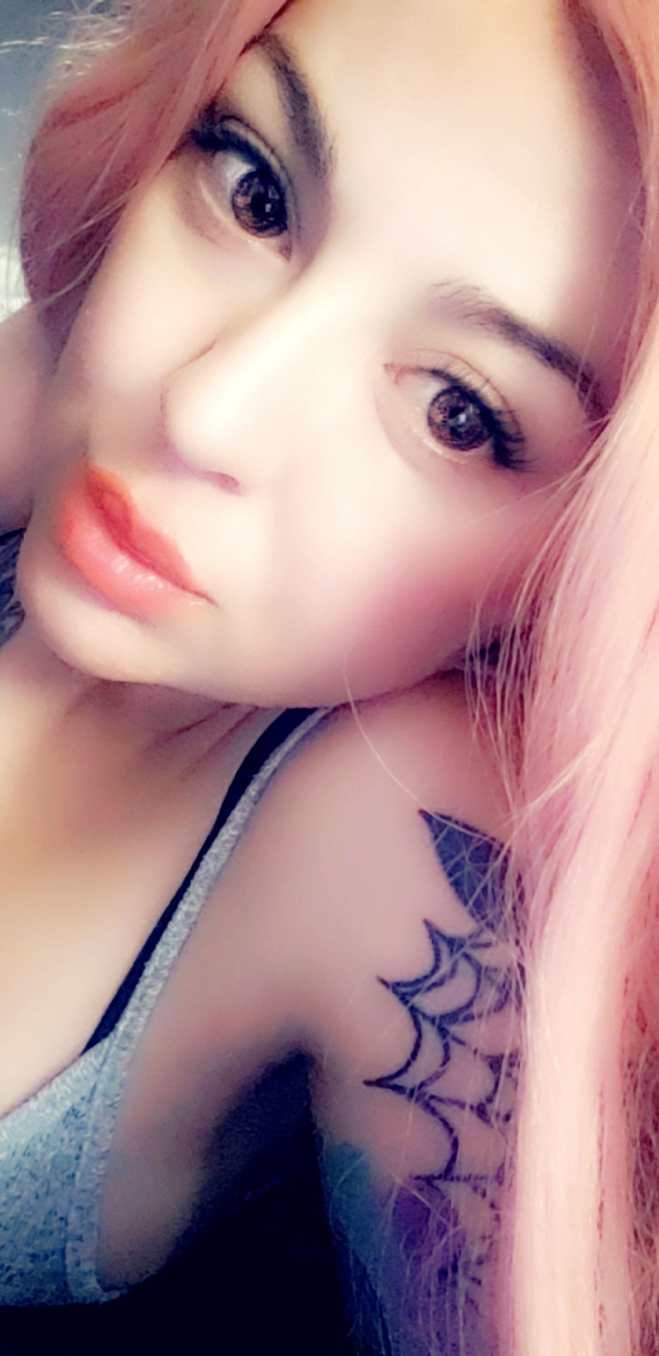 XxXtine profile banner