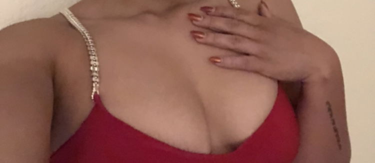 Yvonne B profile banner