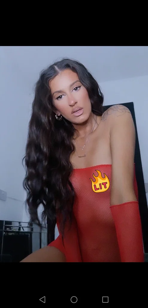 Danyel-Louise 🍒's avatar