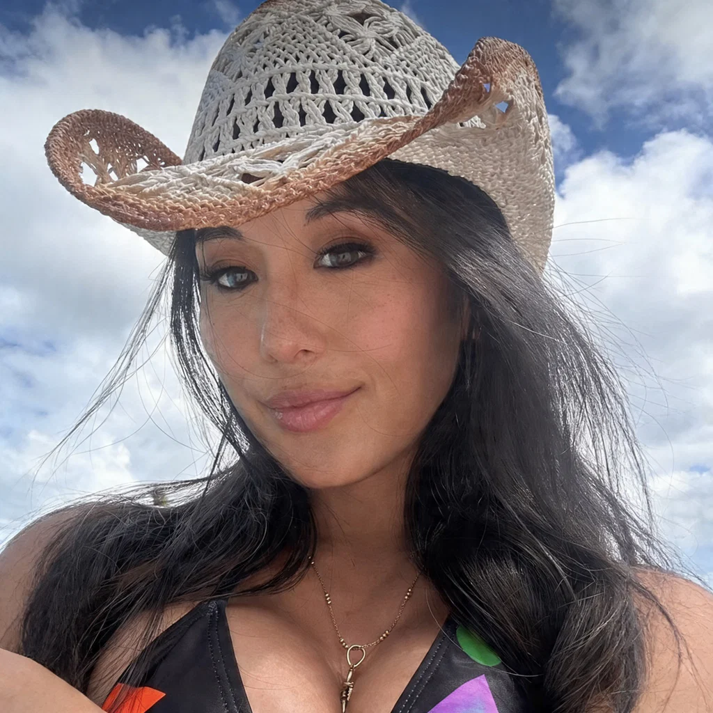 Sofia Silk's avatar