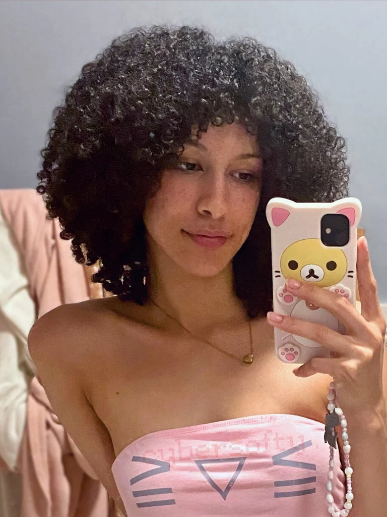 tori 💖's avatar