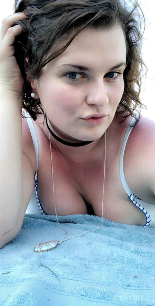 Lydia Johnston's avatar
