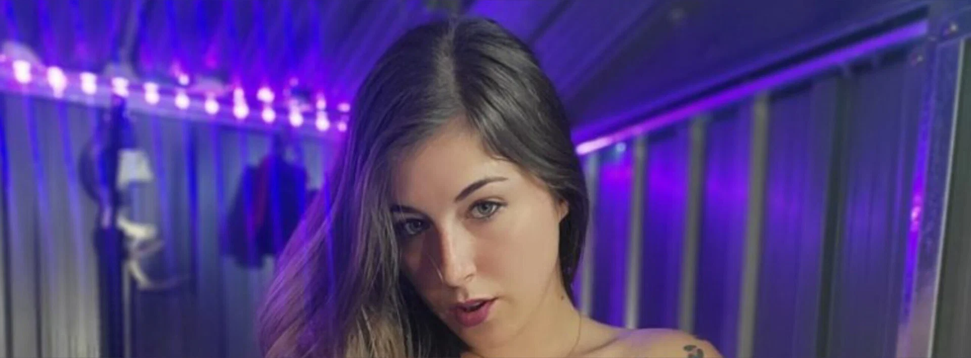 Vicky Sweet profile banner