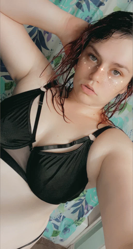 Lacey Feathers