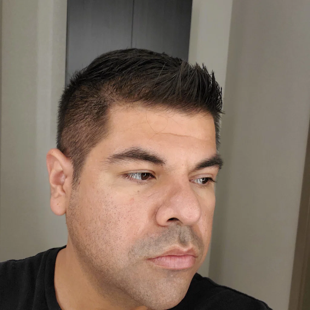 u63075999's avatar