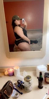 Katie Wubz's avatar