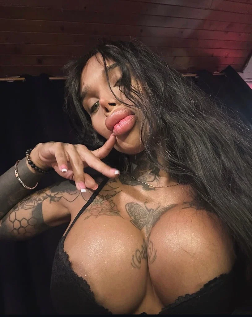 Hanna Ximena's avatar