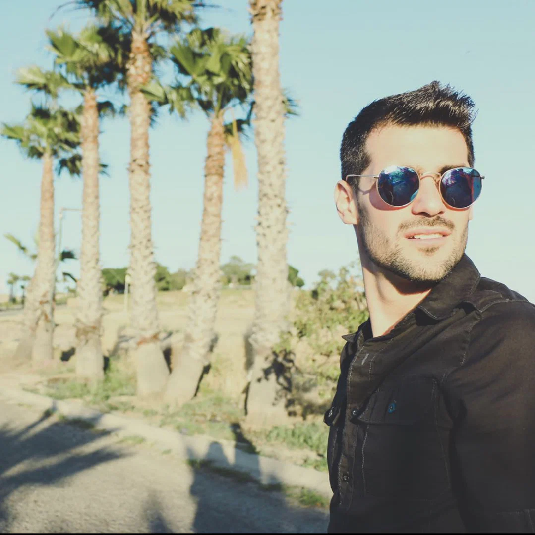 aaron moreno profile banner