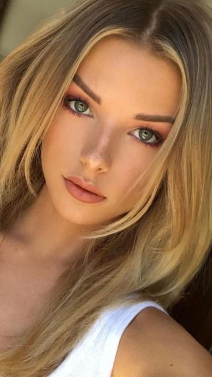 Brenda Lopes 🔥's avatar