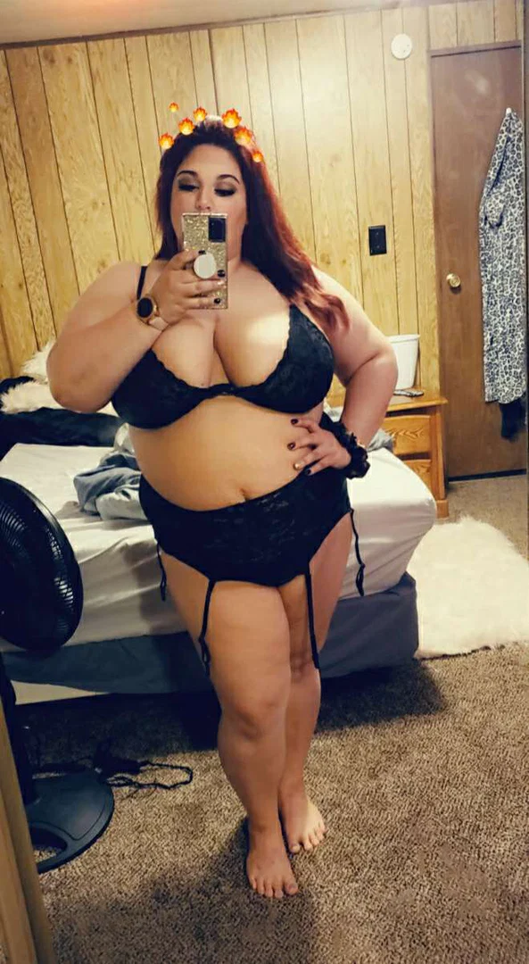 Fun milf profile banner