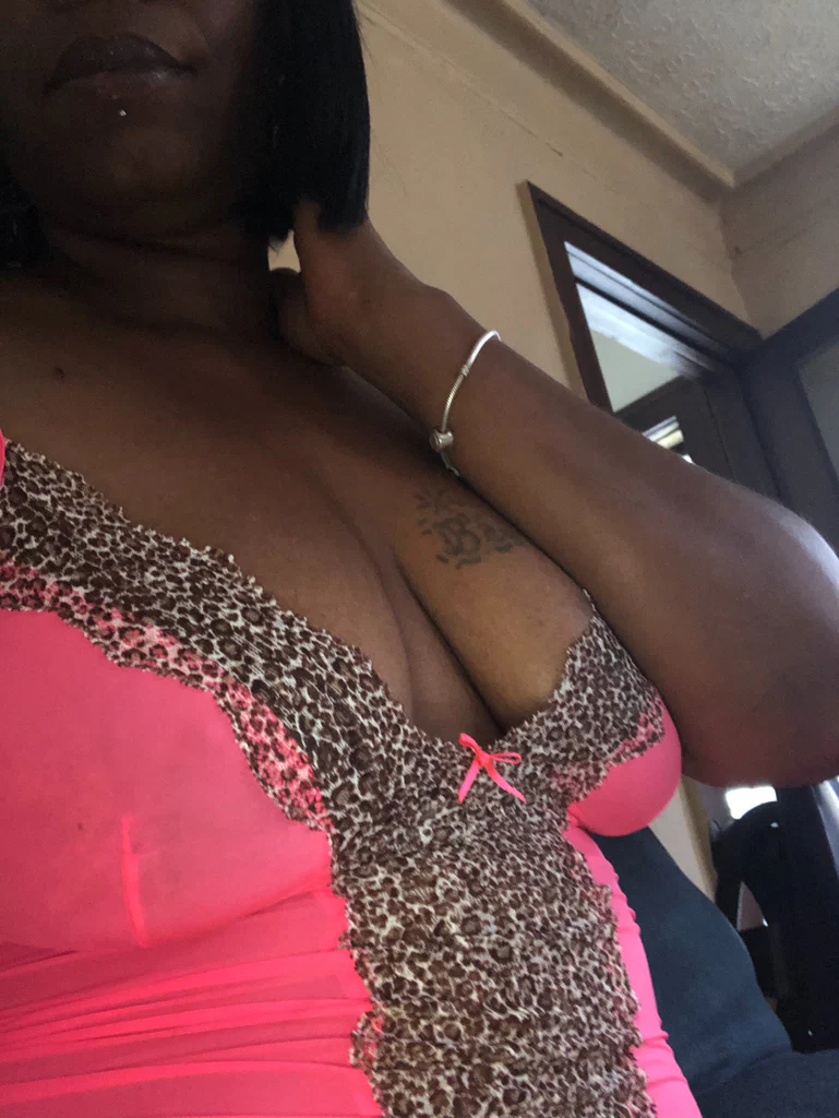 Rhonda's avatar