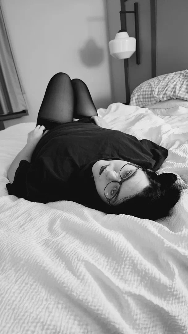 Savy profile banner