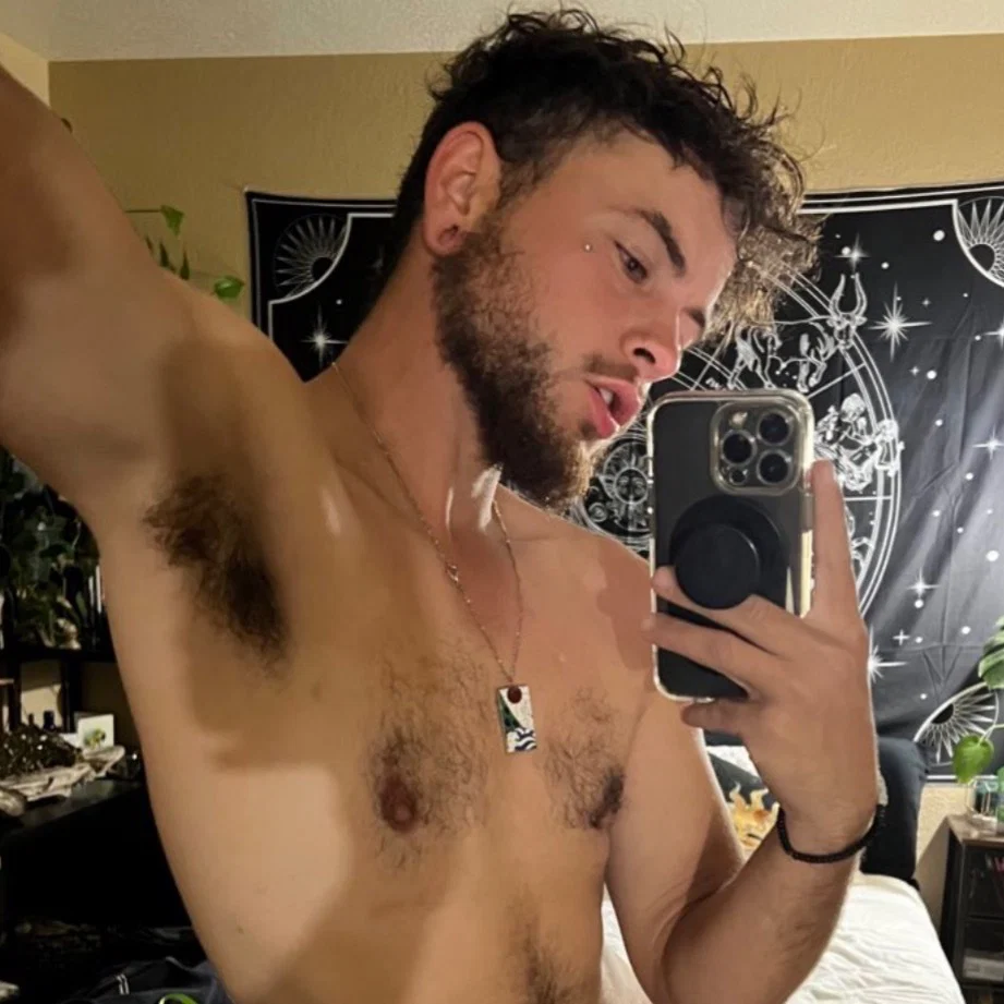 Rory J. 🍯's avatar