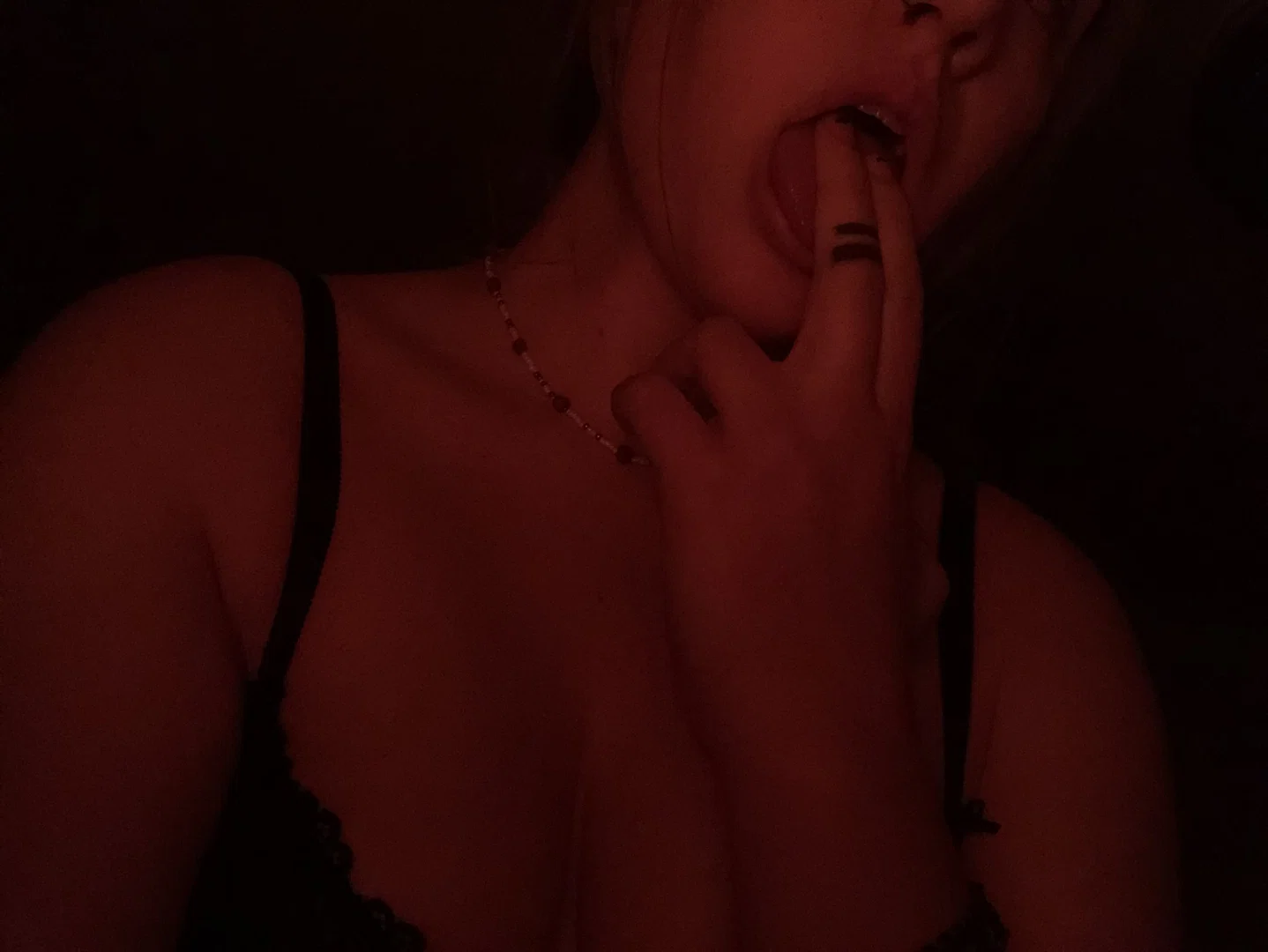 clo β€οΈβπ©Ή profile banner