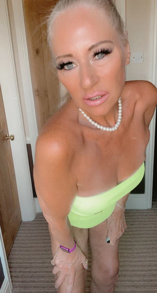Sultryanna's avatar