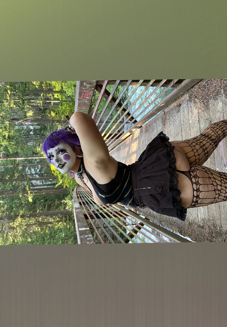 Clown Gutz profile banner