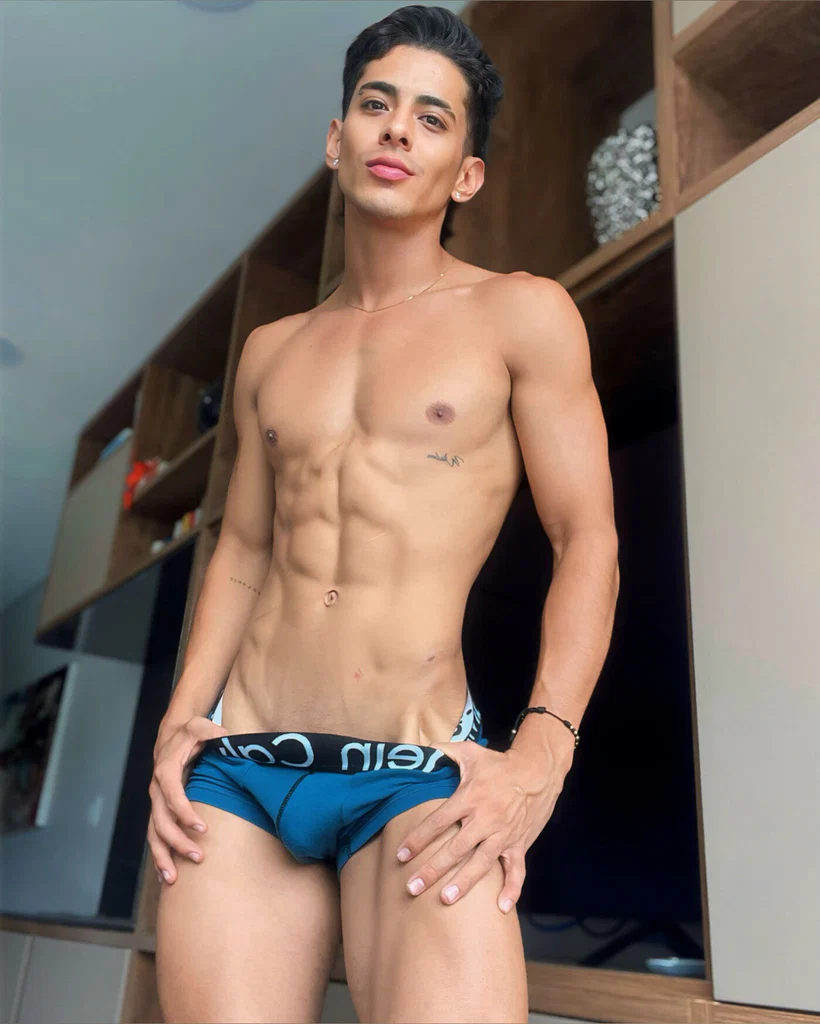 Alejandro Morales