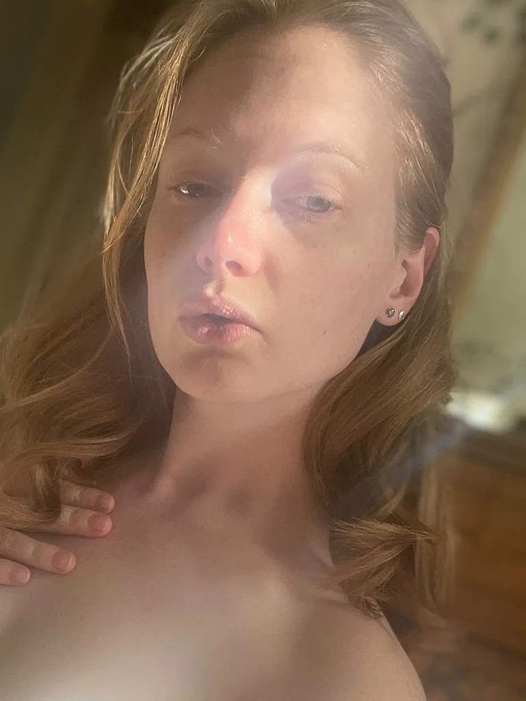 💋  𝕂𝔸𝕐𝕃𝔸 ⛓'s avatar