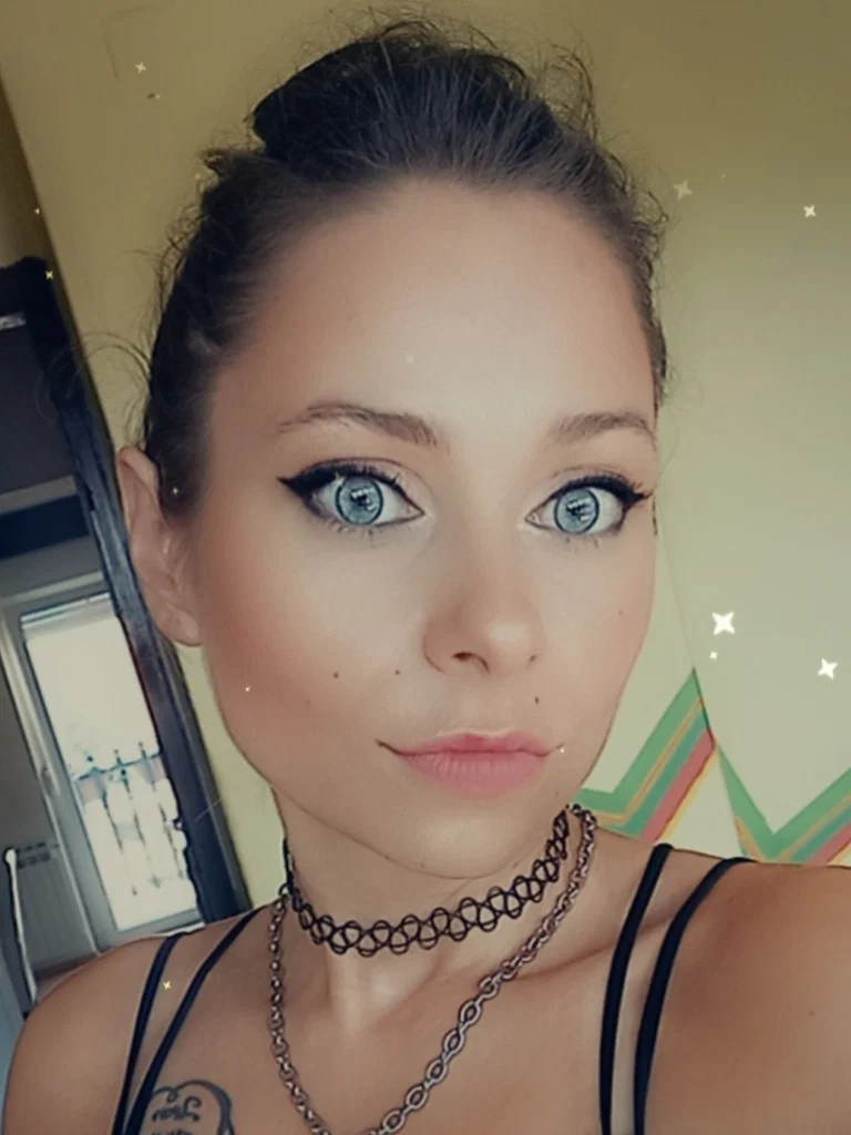 The_Ena's avatar