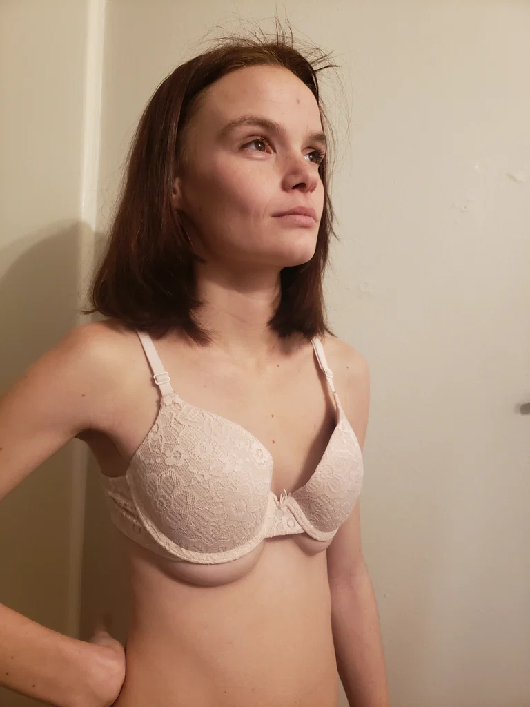 PEGGING QUEEN