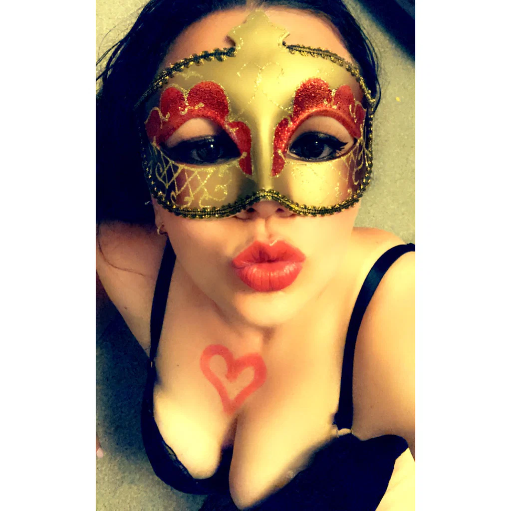 CurvyCurlyTori's avatar