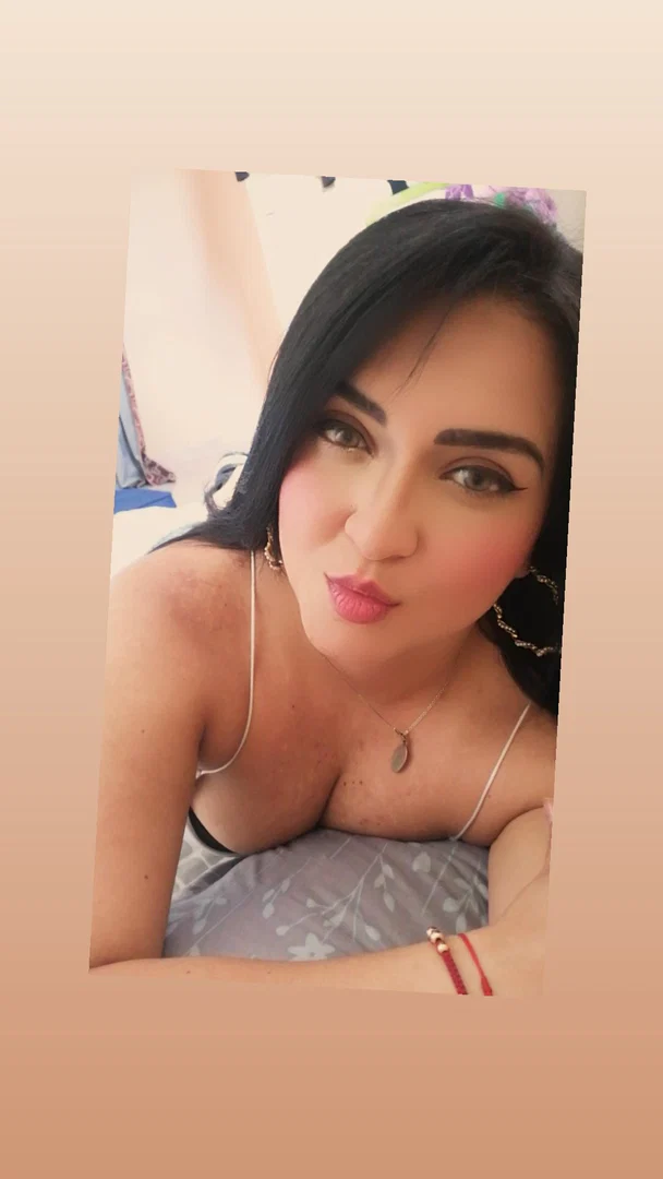 Natalia Zapata profile banner