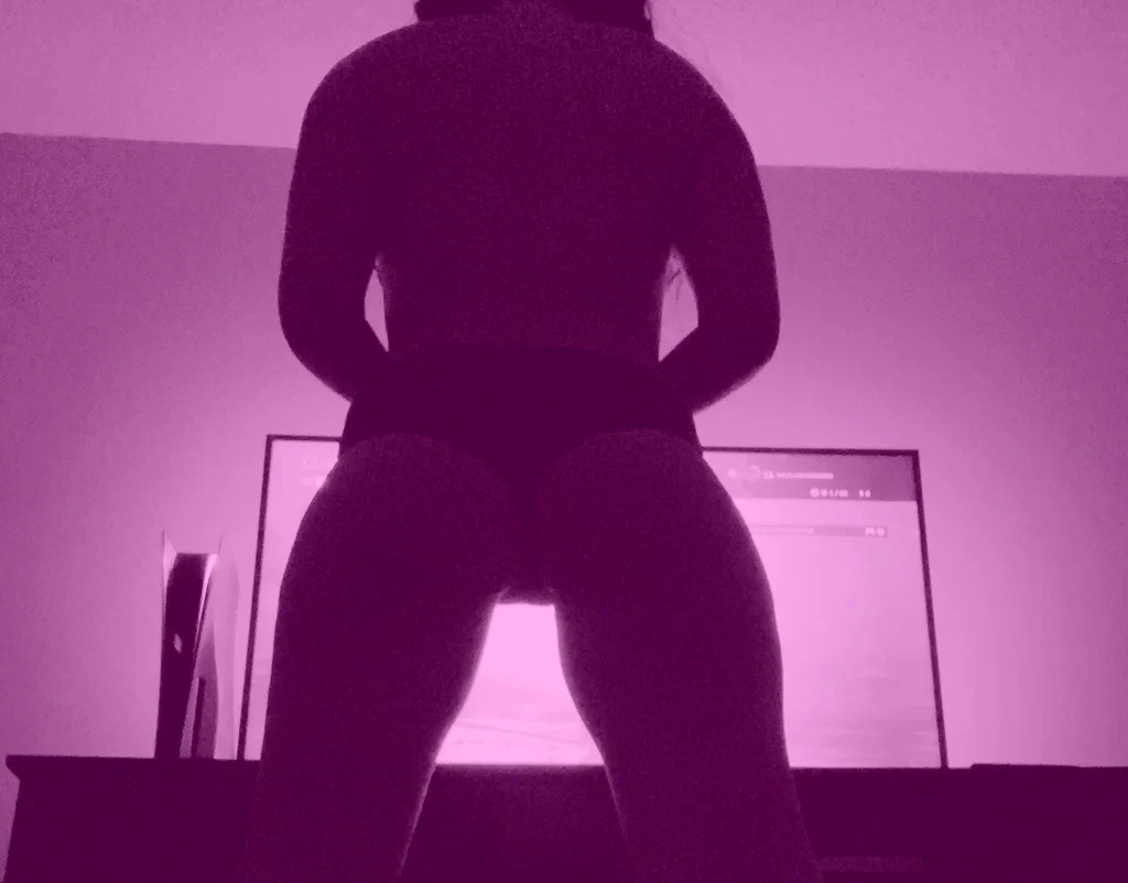 Ugly Girl's avatar