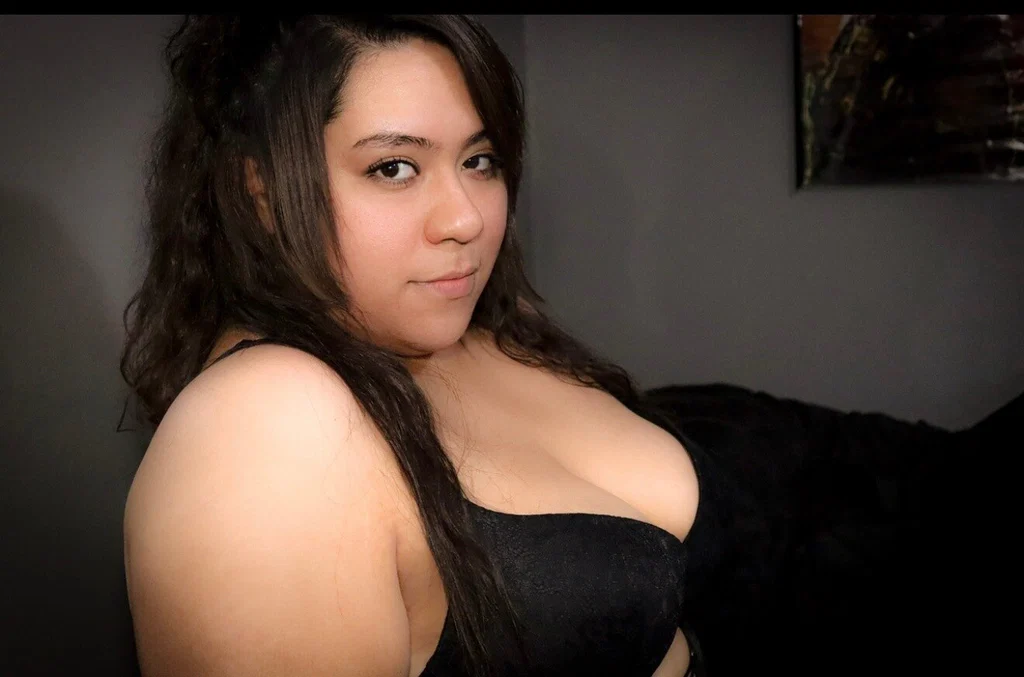 Evie Gomez's avatar