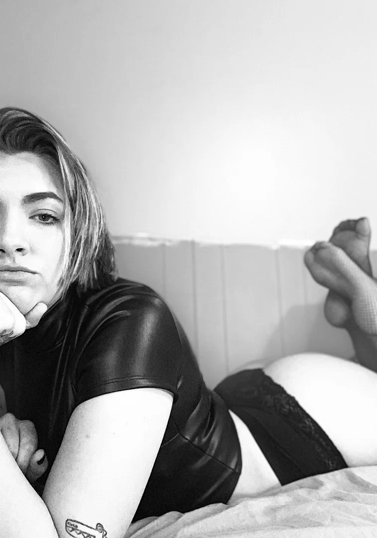 Khloe profile banner