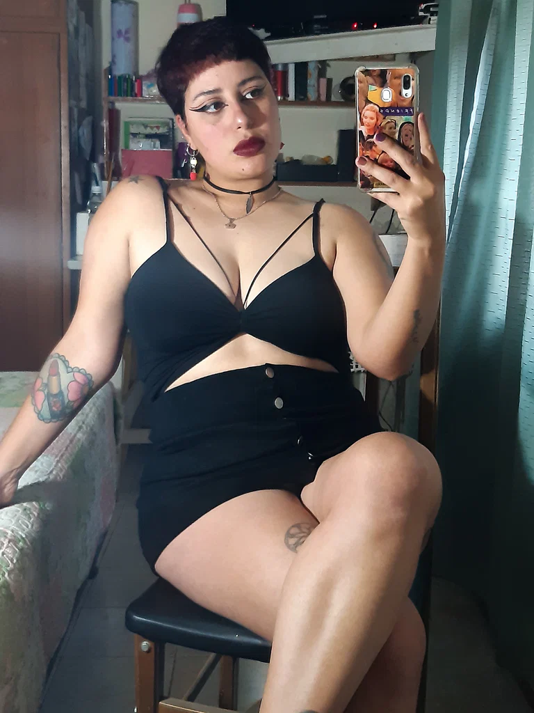 úrsula🌹's avatar