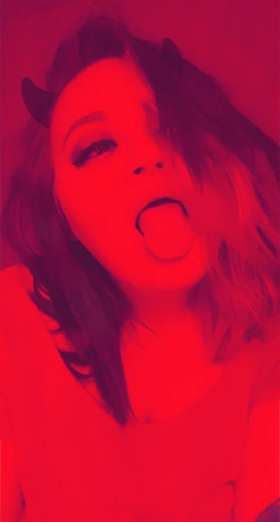 ❤️Bratty😈 Harley🖤's avatar