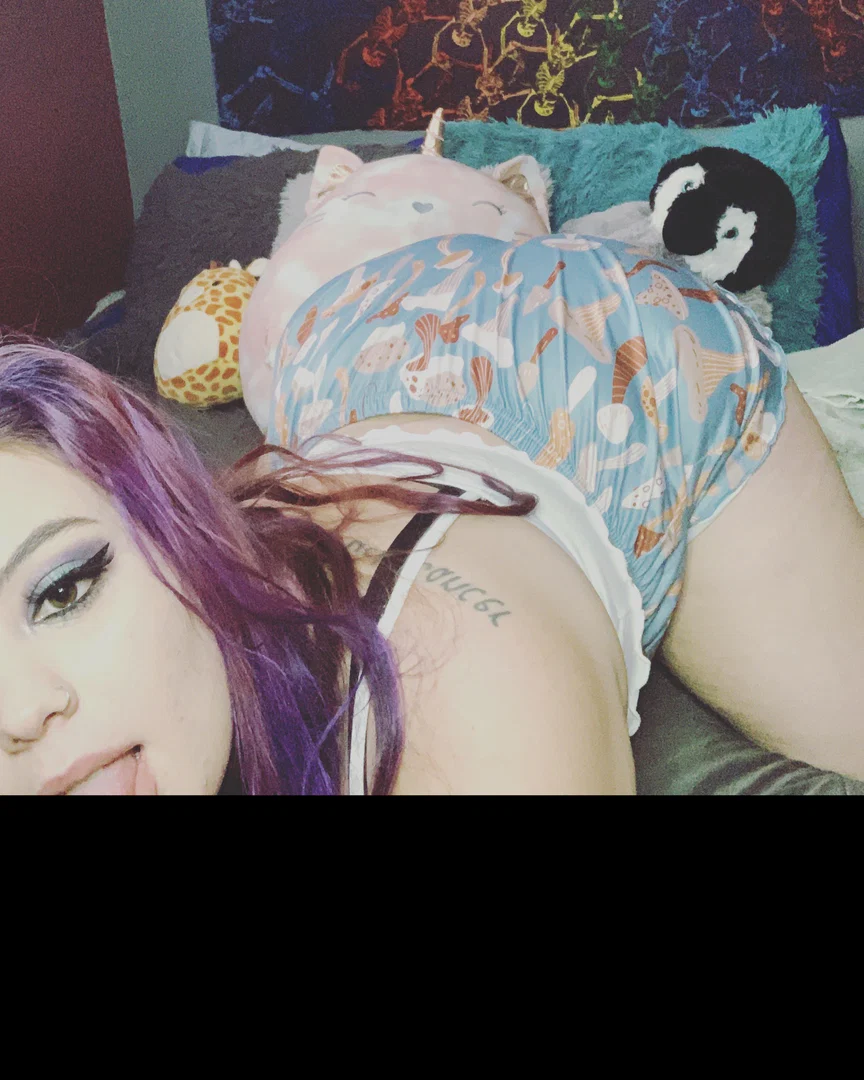 Ashlinn Rose profile banner