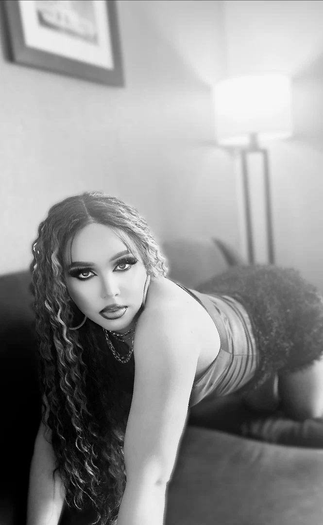 Queen profile banner