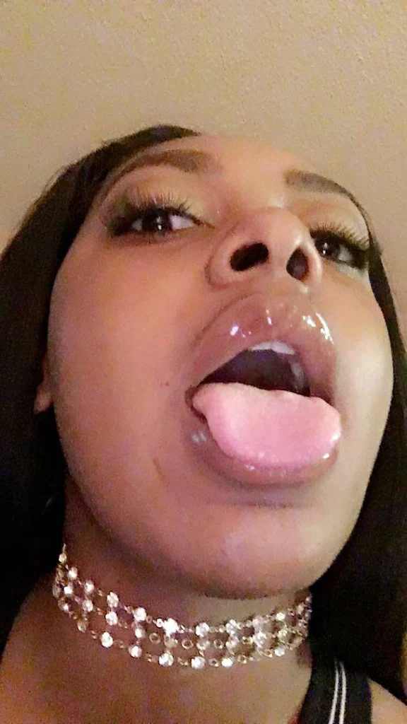 Ms.Juicyy💦's avatar