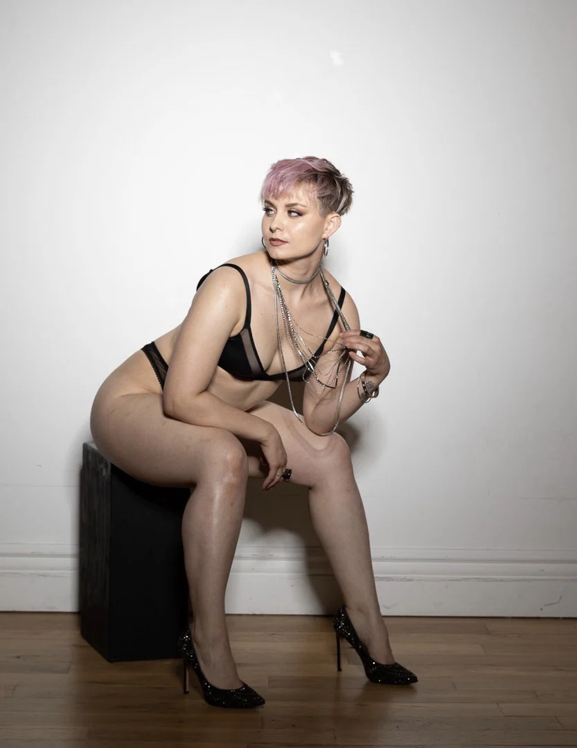 Lailailuxx profile banner