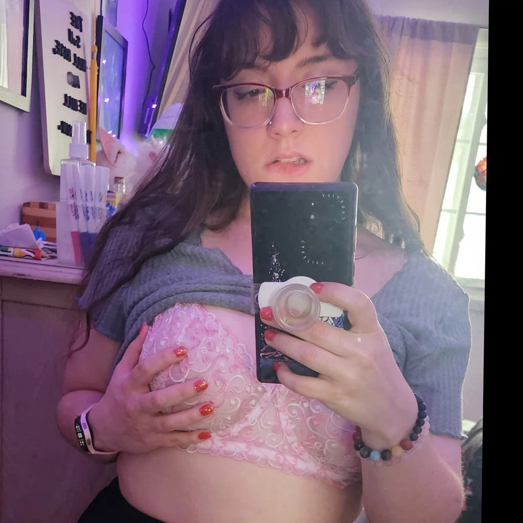 ♡𝕍𝕚𝕧♡'s avatar