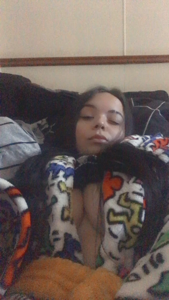 Destiny Nicole's avatar