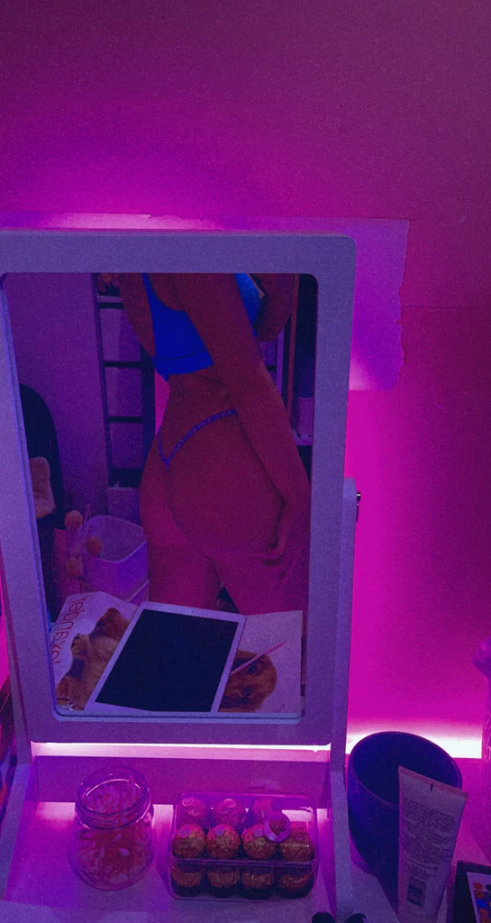 Lilly Grace's avatar