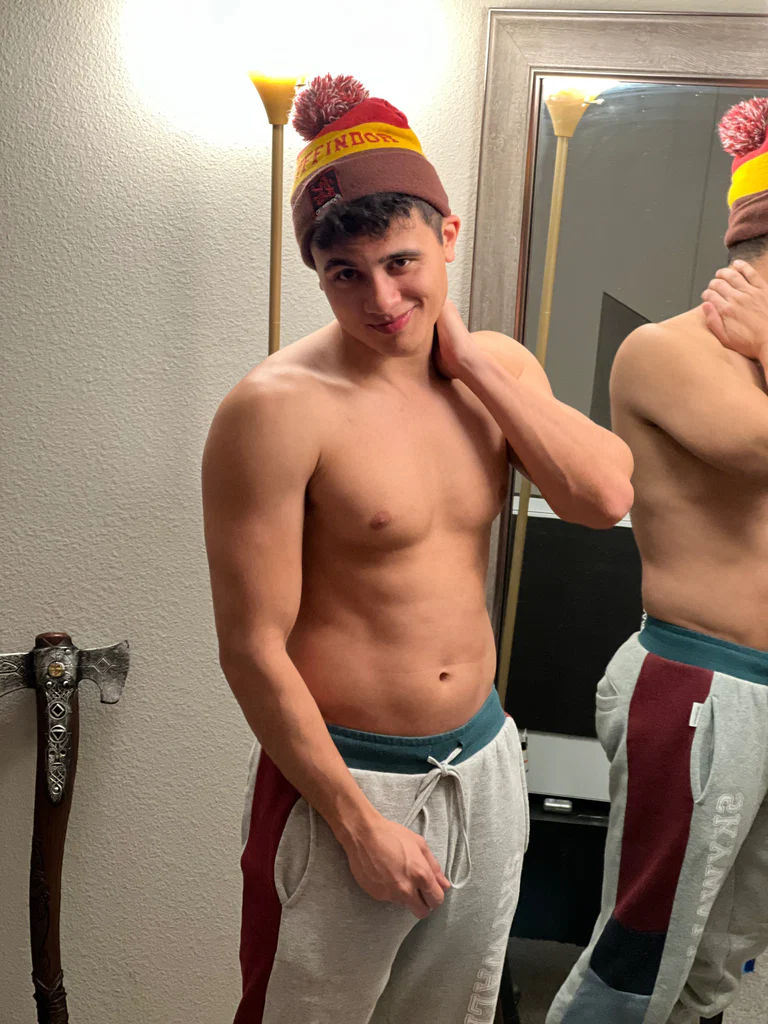 Luke Mimo's avatar