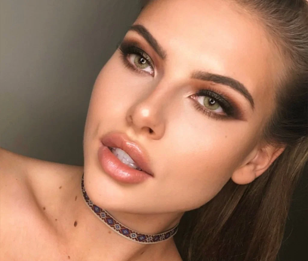 Alli's avatar