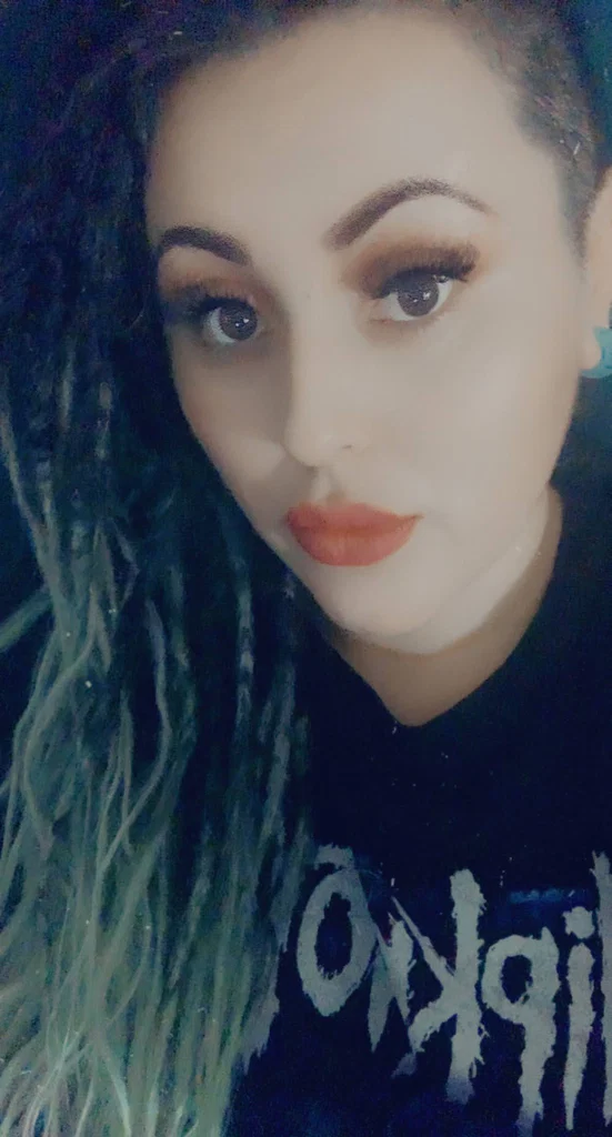Hottyholly's avatar