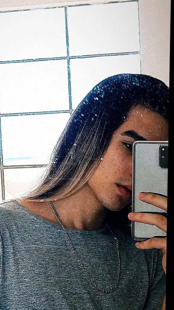 Henrique's avatar